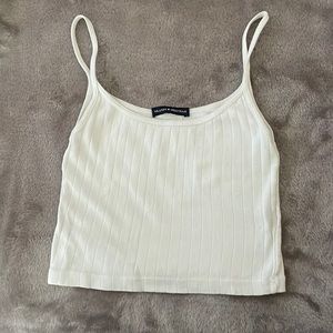 Brandy Melville white top
